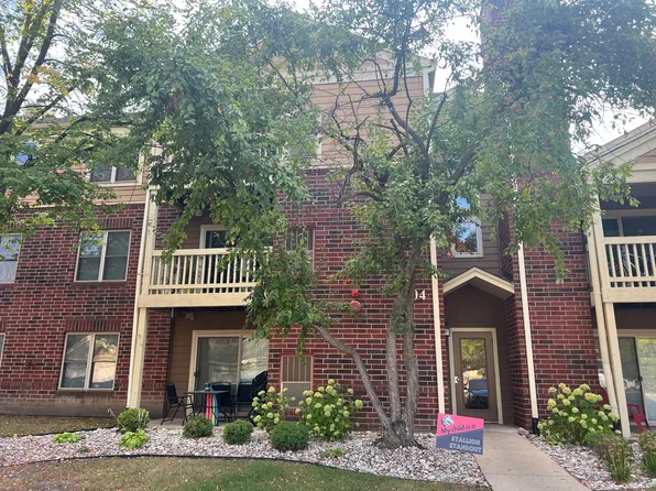 104 Glengarry Dr APT 208, Bloomingdale, IL 60108