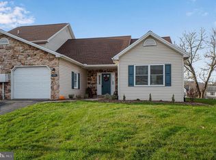 124 Sarah Ct, Lewisberry, PA 17339