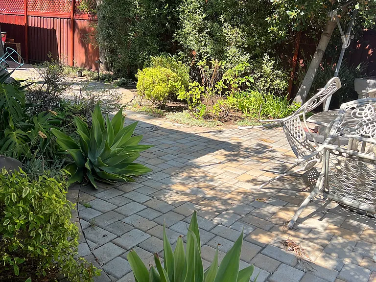 1598 Marietta Dr — Photo 21