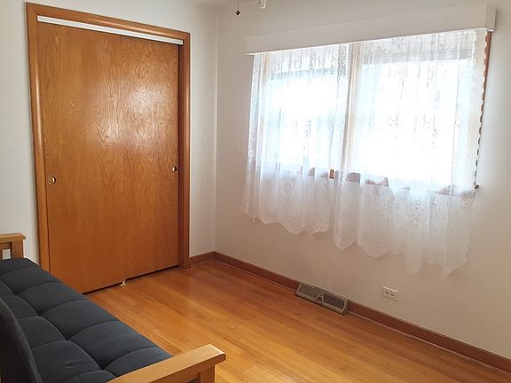 5th image of 5118 S Keeler Ave