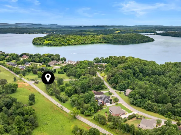 Settlers Pointe Blvd, Maryville, TN 37801