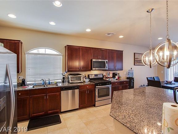 5th image of 5890 Azzura Palms Ave