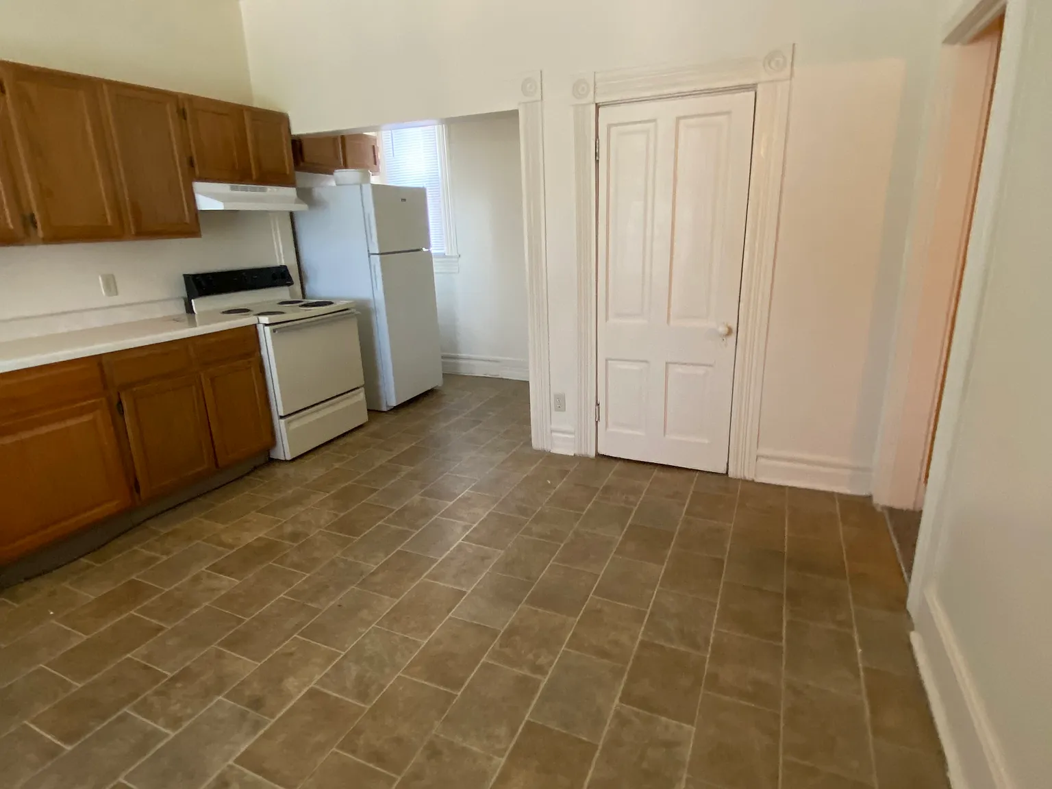 Summit Place Apartments — Photo 3