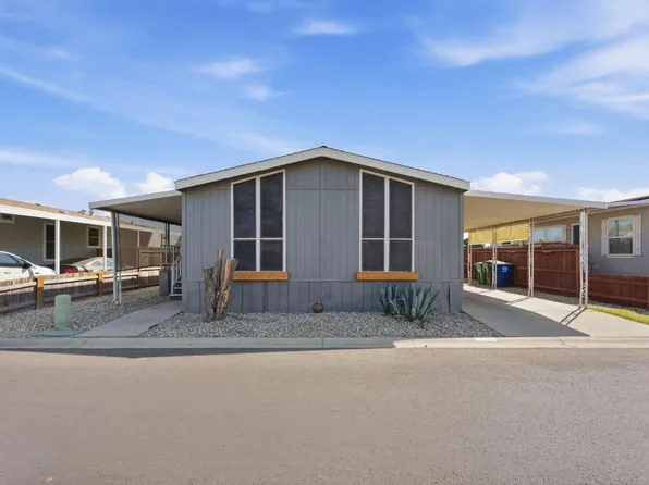 2575 S Willow Ave Space 76, Fresno, CA 93725