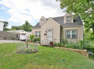 67 Ridge Rd, Pittsburgh, PA 15221
