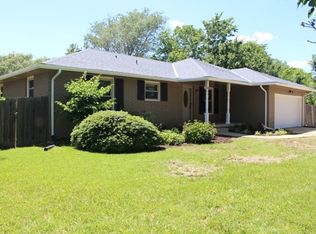 15 E Frontier Ln, Rose Hill, KS 67133