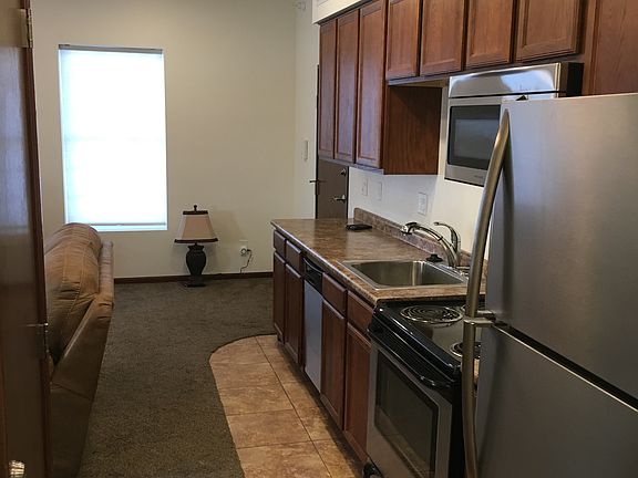 3rd image of 1927 College St APT 101