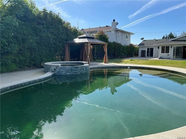 1317 W Fern Dr