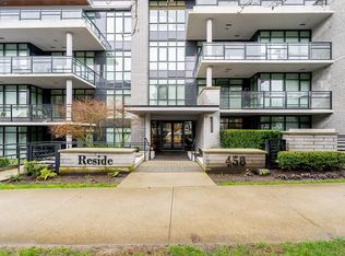 458 W 63rd Ave #404, Vancouver, BC V5X 2J4