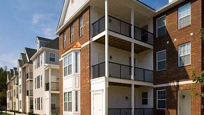 1st image of 507 Stewart Ave