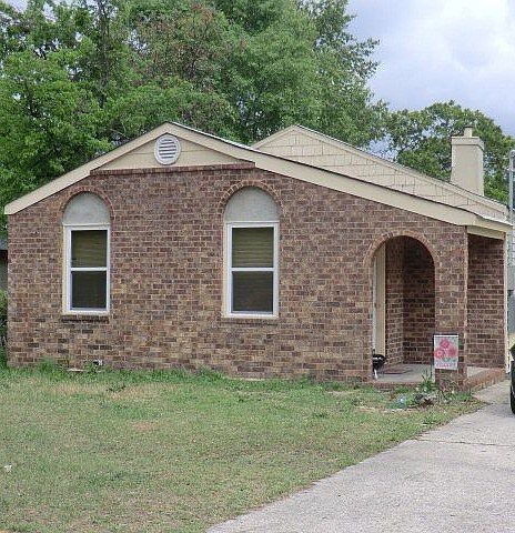 1st image of 2428 N Carolina Ave