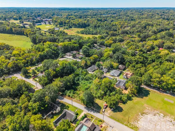 950 12th St, Lancaster, SC 29720
