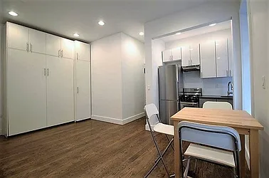 Rented by MADEHOME