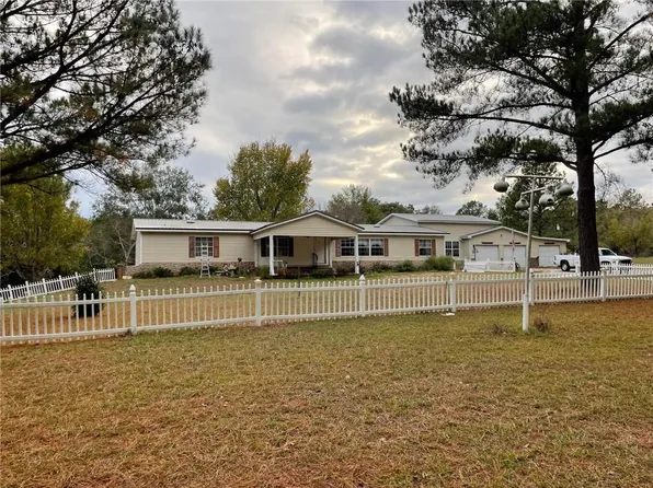 35 E Holloway Rd, Forest Hill, LA 71430