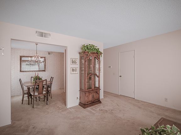 4th image of 12 Elderglen #55