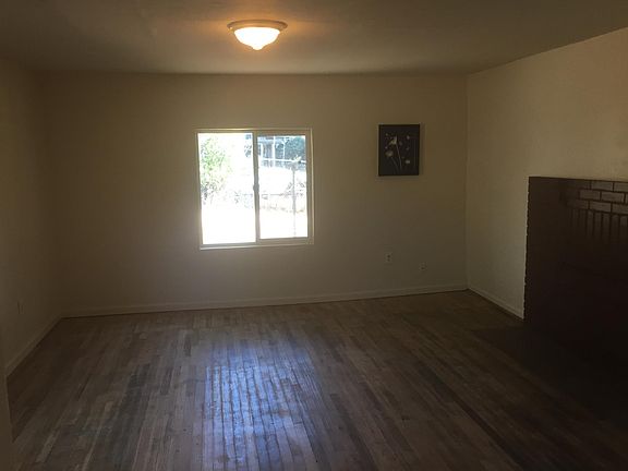 Living Rm or 3rd Bedroom