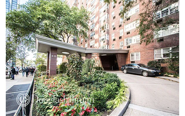 Sold by Douglas Elliman | media 13