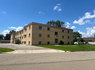 Eastwood Manor Apartments, Rochester, MN 55904