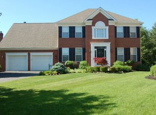 4961 Cadogan Pl, New Albany, OH 43054