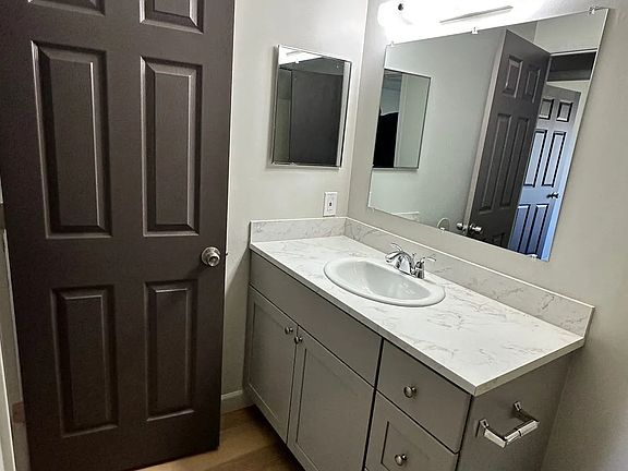 3rd image of 123 University Dr