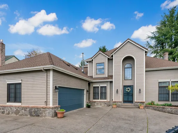 13311 SE Tumbleweed Ct, Happy Valley, OR 97086