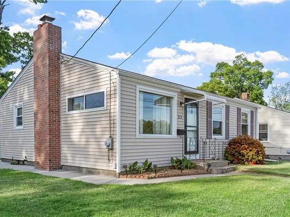 22 Balbo St, Pawtucket, RI 02860