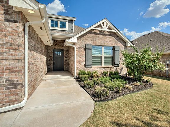 3rd image of 5332 Skylar Rae Rd
