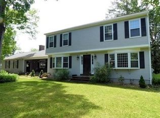 26 Bittersweet Ln, Wilbraham, MA 01095