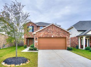 8110 Oxbow Manor Ln, Cypress, TX 77433