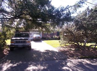 3124 SW Doschdale Dr, Portland, OR 97239