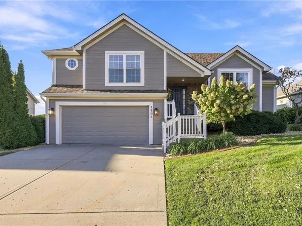 1401 NW 92nd Ter, Kansas City, MO 64155