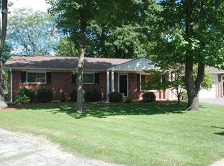 11102 Bonjour Ct, Saint Louis, MO 63146