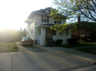 604 Nicholson St, Joliet, IL 60435