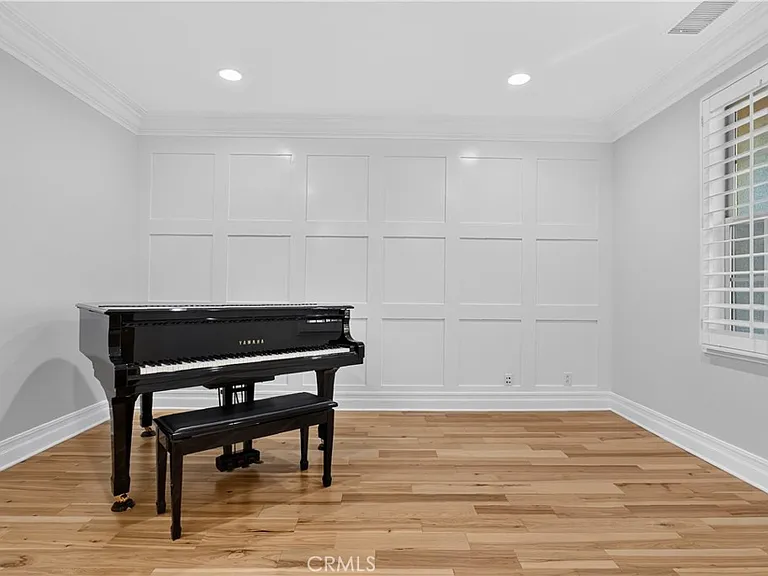 19 Bell Pasture Rd — Photo 9