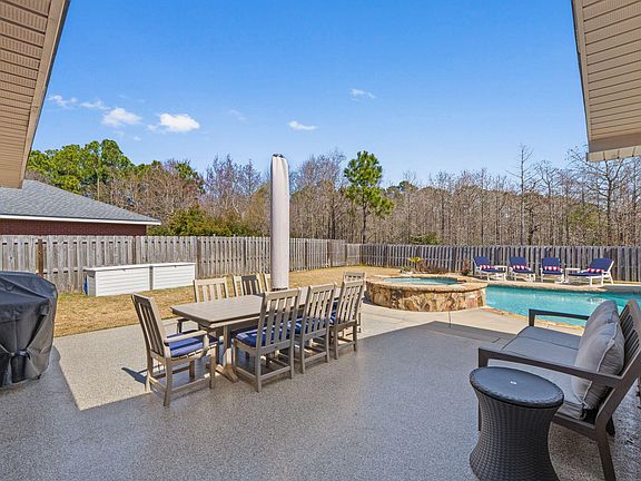 5th image of 1680 Woodlawn Way