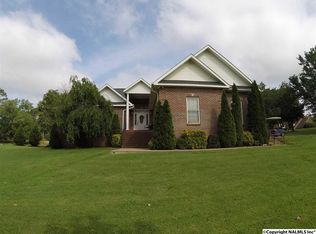 64 County Road 894, Valley Head, AL 35989