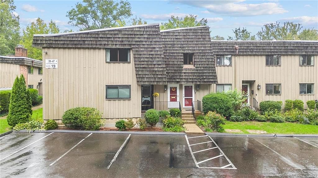 40 Ledgebrook Dr UNIT 40, Norwalk, CT 06854 MLS 170600515 Zillow