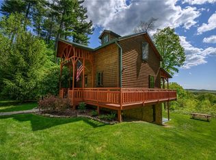 2380 Crested Butte Dr, Nashville, IN 47448
