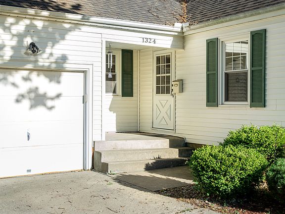 2nd image of 1324 Campbell Ave
