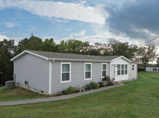 3838 Hogg Ridge Rd, Williamstown, KY 41097