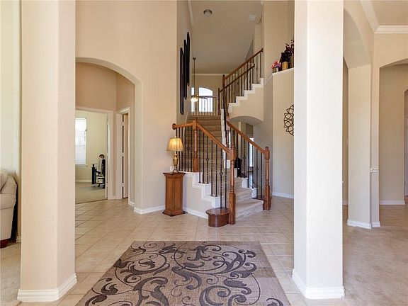 3rd image of 2425 Shoal Creek Ln