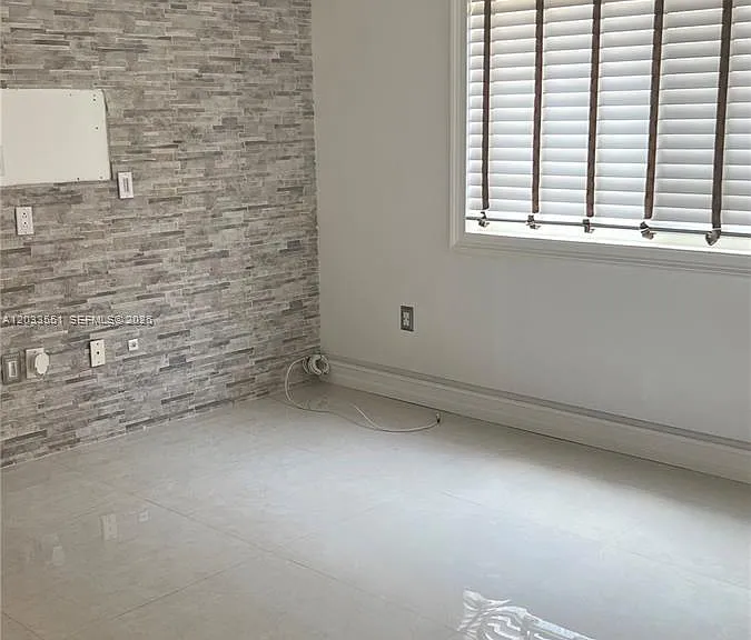 6225 Kendale Lakes Cir #263 — Photo 2