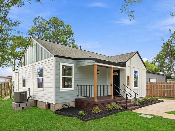 2nd image of 801 E Defee Ave