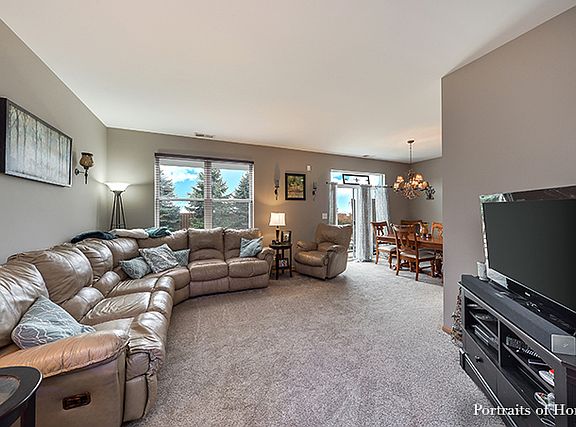 3rd image of 376 Chesapeake Ln #34-376A
