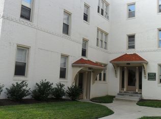 125 Central Sq, Mt Lebanon, PA 15228