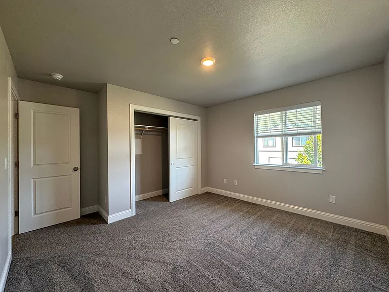 115 Berkeley St — Photo 9
