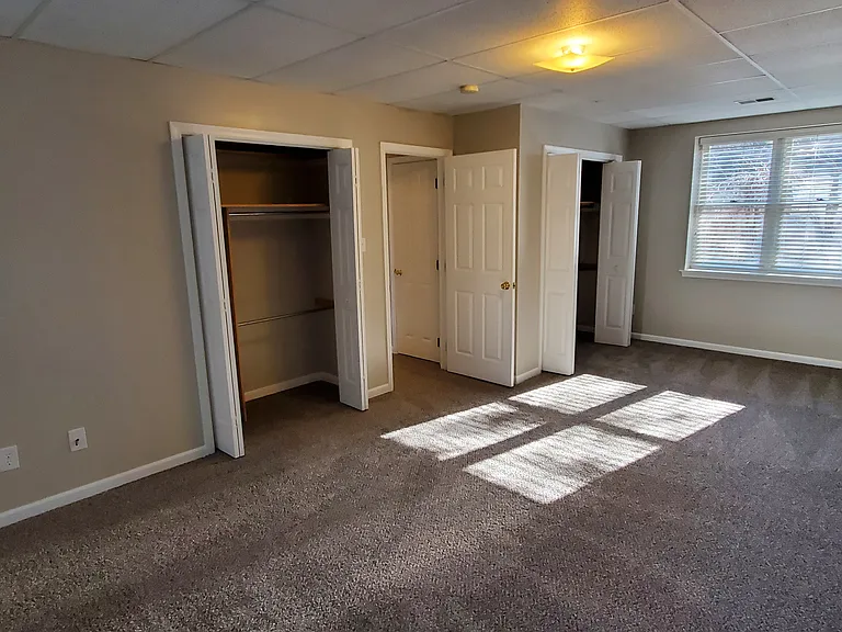 706 Darby Rd #3 — Photo 7
