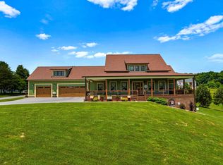 2545 Amanda Ln, Sevierville, TN 37876
