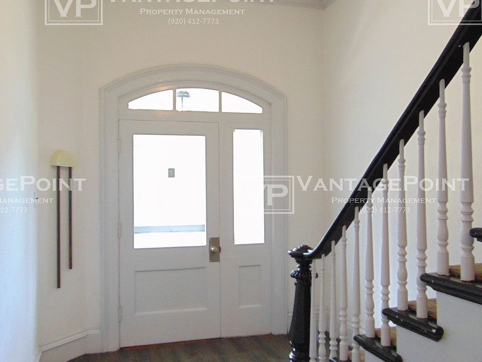 1st image of 433 S Van Buren St #5