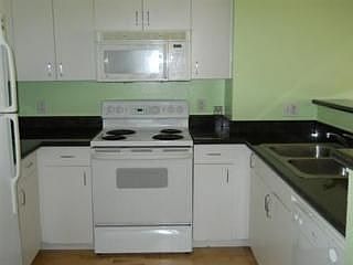 3rd image of 8400 Oceanview Ter APT 107